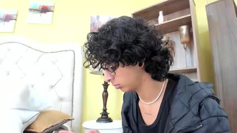 ibratxandy online show from December 2, 7:09 pm