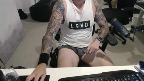 ic987 online show from February 28, 5:58 pm