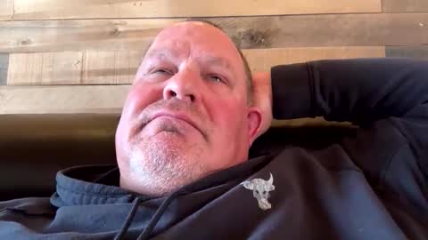 icanmakeyousquirt69 online show from April 27, 8:51 pm
