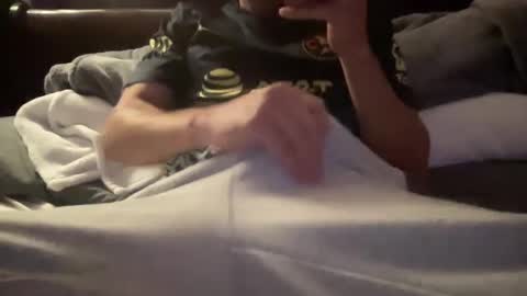 Ice Jr online show from December 10, 3:41 am