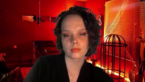 Nina online show from December 5, 2:20 am