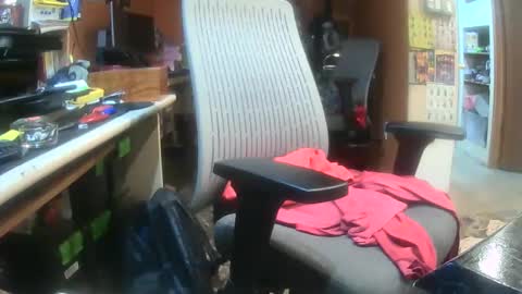 Snapshot of iceman00074 chatting on December 16, 6:21 am iceman00074 online show from December 16, 6:21 am