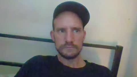 Snapshot of icetwerller chatting on July 29, 9:24 pm icetwerller online show from July 29, 9:24 pm