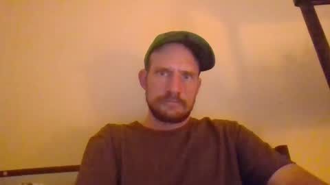 Snapshot of icetwerller chatting on August 3, 4:11 am icetwerller online show from August 3, 4:11 am