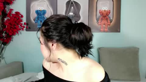 Snapshot of ichiben chatting on February 23, 9:55 am ichiben online show from February 23, 9:55 am