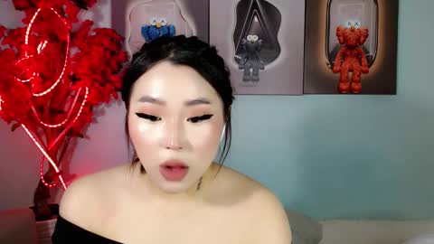 Snapshot of ichiben chatting on March 3, 11:55 am ichiben online show from March 3, 11:55 am