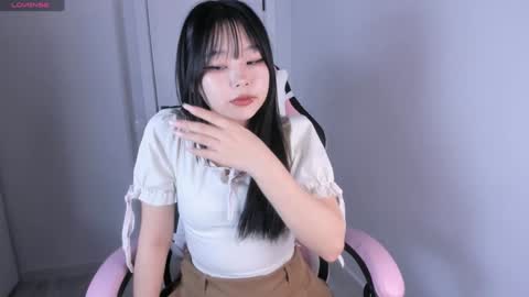 Snapshot of ichigo_o chatting on January 6, 5:08 am Hitomi online show from January 6, 5:08 am