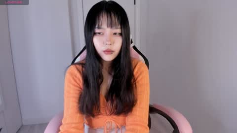 Snapshot of ichigo_o chatting on January 25, 12:47 pm Hitomi online show from January 25, 12:47 pm