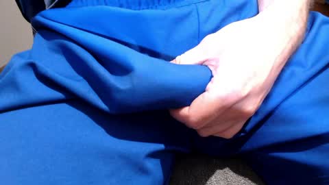 Snapshot of icky_thumps chatting on April 7, 7:14 pm icky_thumps online show from April 7, 7:14 pm