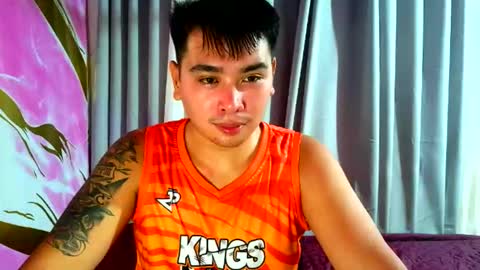 iconic_vince online show from October 24, 12:23 pm