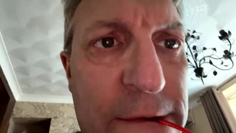 Snapshot of icums4u chatting on September 25, 4:32 pm icums4u online show from September 25, 4:32 pm