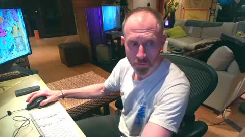 icuras online show from April 4, 1:04 am