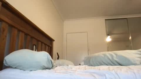 icyninesix online show from February 27, 1:38 am