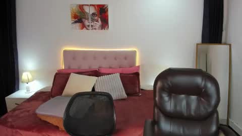 Icy online show from October 22, 9:53 am