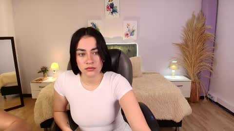 Icy online show from April 30, 11:05 am