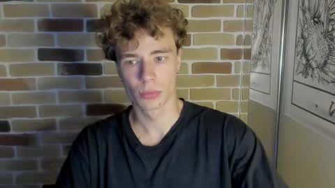 Snapshot of idkiww chatting on September 14, 6:29 pm yo online show from September 14, 6:29 pm