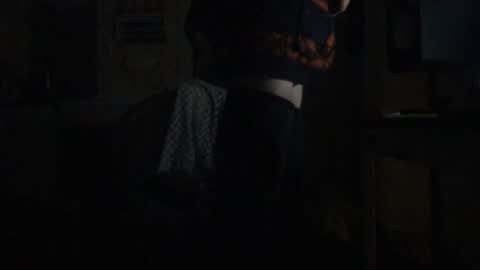 Snapshot of idksohorny chatting on December 4, 9:18 am idksohorny online show from December 4, 9:18 am