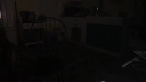 Snapshot of idksohorny chatting on February 19, 4:01 am idksohorny online show from February 19, 4:01 am