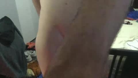 Snapshot of idksohorny chatting on October 6, 11:40 am idksohorny online show from October 6, 11:40 am