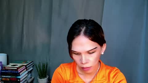 Lana But you can spell it backwards online show from June 5, 6:57 pm