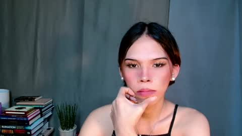 Lana But you can spell it backwards online show from June 7, 7:39 pm