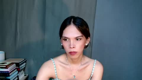 Snapshot of idontgive_afuck chatting on June 9, 10:43 pm Lana But you can spell it backwards online show from June 9, 10:43 pm
