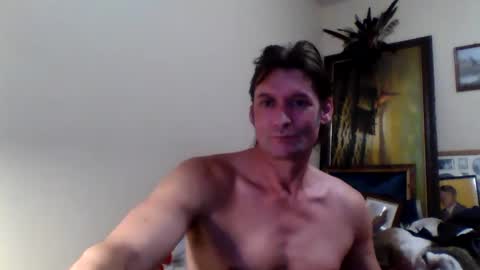 Snapshot of ifoundthegspot chatting on December 21, 5:58 am Darthmark420 online show from December 21, 5:58 am