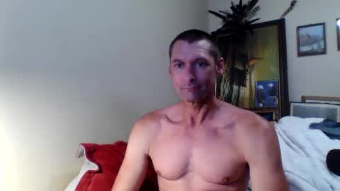 Snapshot of ifoundthegspot chatting on October 2, 5:03 am Darthmark420 online show from October 2, 5:03 am