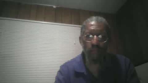 Snapshot of igasu chatting on September 18, 6:04 am igasu online show from September 18, 6:04 am