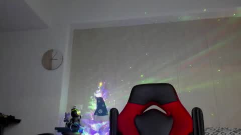 Snapshot of igor_scott chatting on December 26, 1:40 am Igor scott online show from December 26, 1:40 am