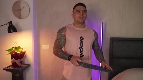 Snapshot of igor_scott chatting on February 8, 2:59 am Igor scott online show from February 8, 2:59 am