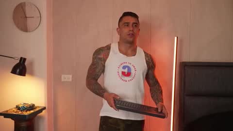 Snapshot of igor_scott chatting on March 13, 1:45 am Igor scott online show from March 13, 1:45 am