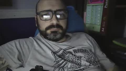 Snapshot of igorargen4 chatting on October 5, 1:37 am igorargen4 online show from October 5, 1:37 am