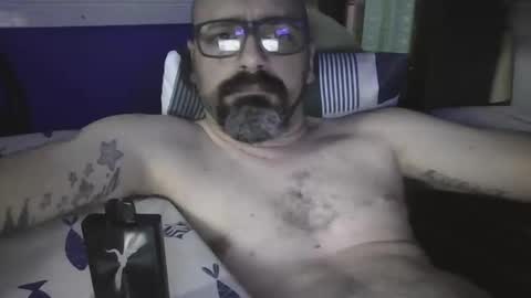 Snapshot of igorargen4 chatting on December 19, 1:01 am igorargen4 online show from December 19, 1:01 am