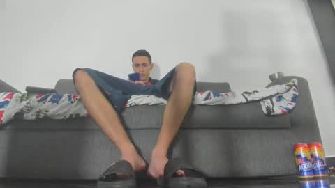 Snapshot of iham_28 chatting on November 15, 9:06 am Iham online show from November 15, 9:06 am