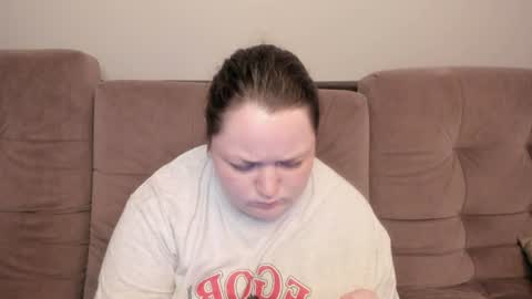 Snapshot of ihaveasecret_ chatting on July 6, 3:03 pm Alice online show from July 6, 3:03 pm