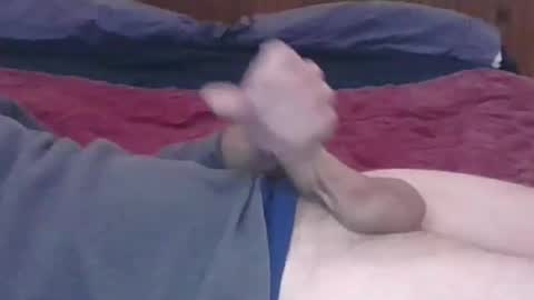 Snapshot of ihavebigballs00 chatting on December 15, 2:27 am ihavebigballs00 online show from December 15, 2:27 am