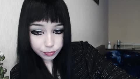 iiiiiiis online show from December 15, 3:44 am