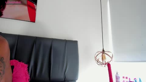Isabella online show from June 5, 12:44 pm