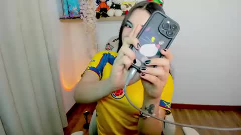 Maria online show from June 18, 12:22 am