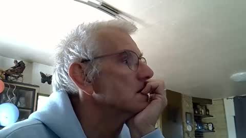 ikwiljeneuken123 online show from April 24, 8:50 am