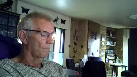 Snapshot of ikwiljeneuken123 chatting on June 24, 5:17 am ikwiljeneuken123 online show from June 24, 5:17 am
