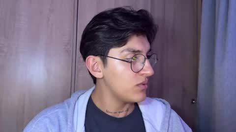 ikyan_nc online show from September 24, 2:37 am