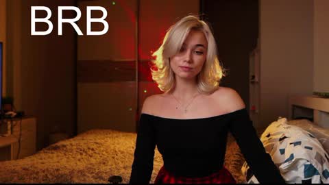 Snapshot of ileanacampbel chatting on January 23, 4:19 am ileanacampbel online show from January 23, 4:19 am