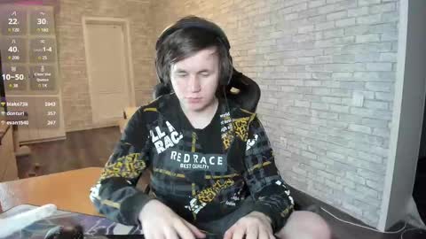 iliaskris online show from March 8, 12:44 am