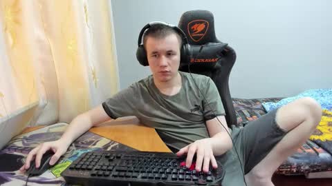 iliaskris online show from October 22, 10:15 am