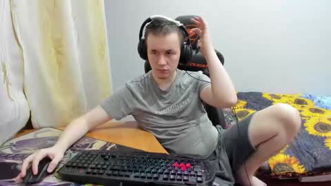 iliaskris online show from October 29, 1:08 am