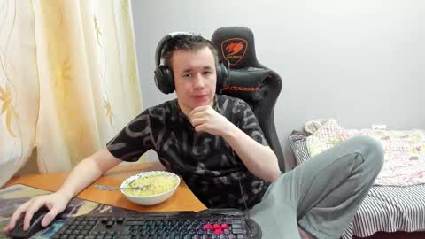 iliaskris online show from November 22, 8:24 am