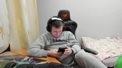 iliaskris online show from December 2, 6:03 pm