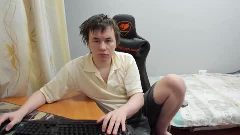 iliaskris online show from February 10, 2:26 am